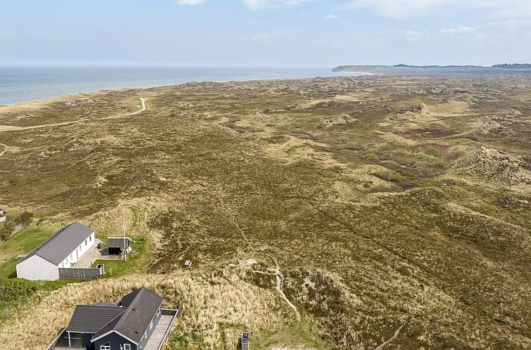 Vakantiehuis "Hughe" - 200m from the sea