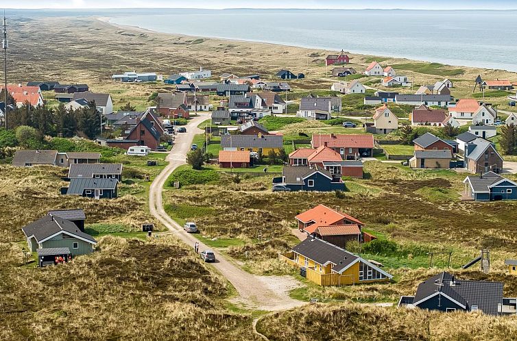 Vakantiehuis "Hughe" - 200m from the sea