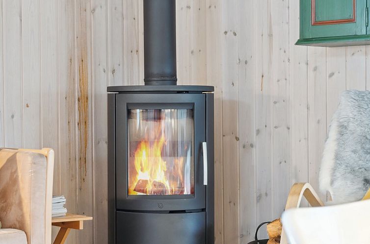 Vakantiehuis "Bruni" - 400m from the sea