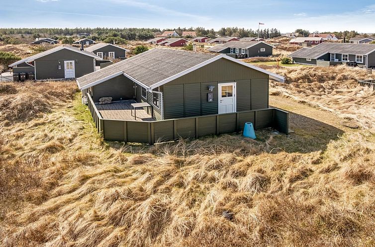 Vakantiehuis "Ebba" - 25m from the sea