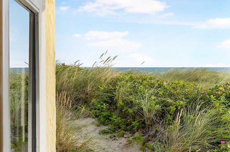 Vakantiehuis "Ebba" - 25m from the sea