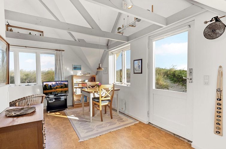 Vakantiehuis "Ebba" - 25m from the sea