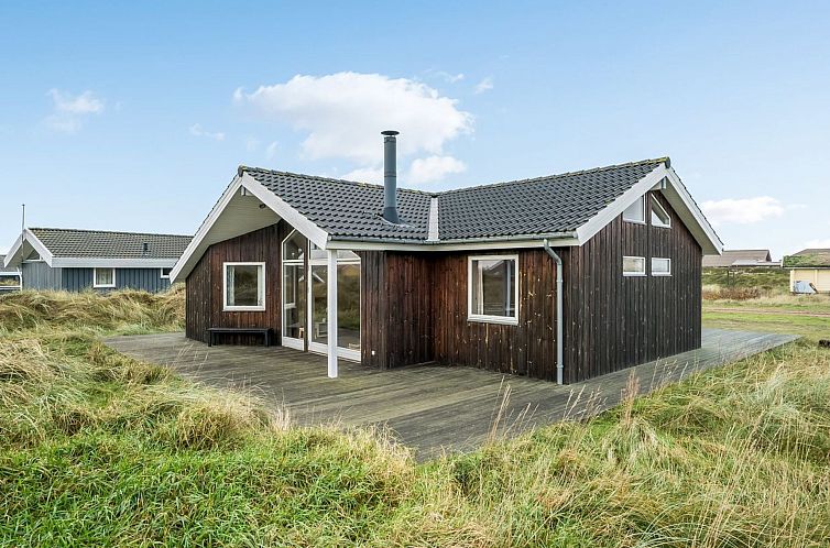 Vakantiehuis "Tecumseh" - 150m from the sea