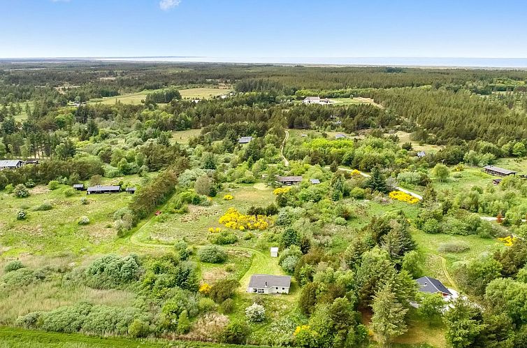 Vakantiehuis "Aameek" - 3km from the sea