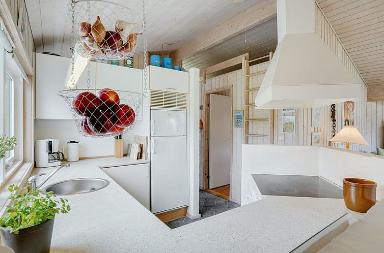 Vakantiehuis "Aameek" - 3km from the sea