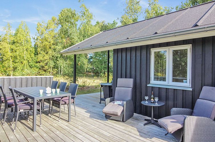 Vakantiehuis "Santtu" - 600m from the sea