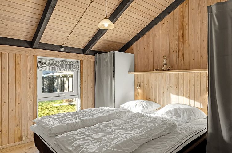 Vakantiehuis "Eliana" - 350m from the sea