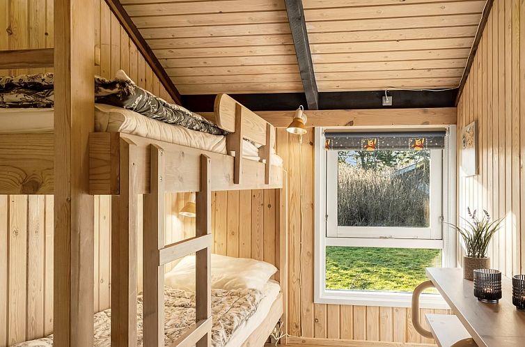 Vakantiehuis "Eliana" - 350m from the sea