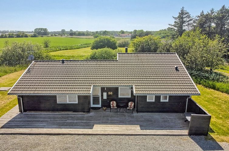 Vakantiehuis "Hampus" - 500m from the sea