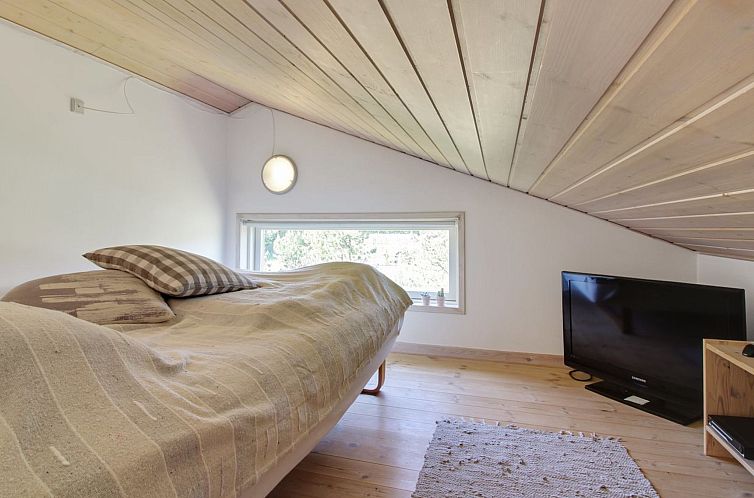 Vakantiehuis "Hampus" - 500m from the sea