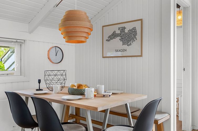Vakantiehuis "Santeri" - 180m from the sea