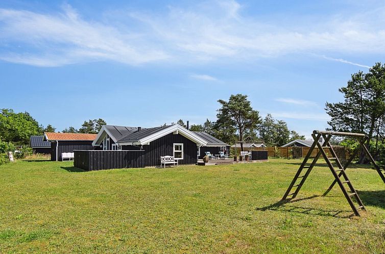 Vakantiehuis "Santeri" - 180m from the sea