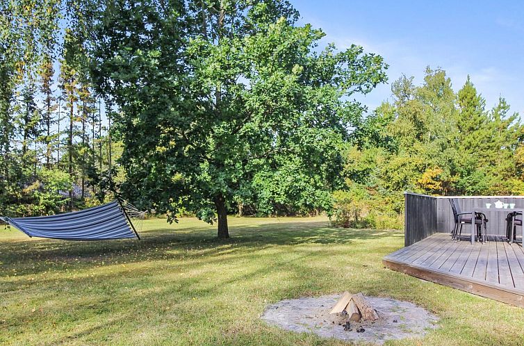 Vakantiehuis "Santtu" - 600m from the sea