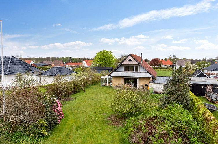 Vakantiehuis "Othinkarl" - 1km from the sea