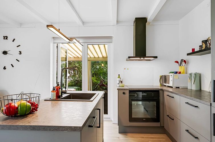 Vakantiehuis "Othinkarl" - 1km from the sea