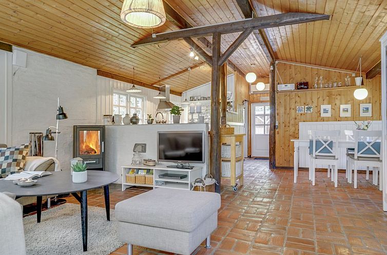 Vakantiehuis "Othinkarl" - 1km from the sea