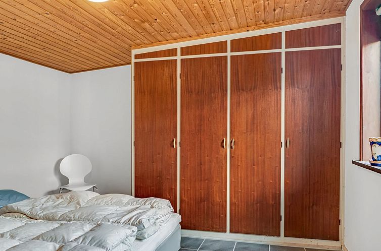 Vakantiehuis "Ilmo" - 1.9km from the sea