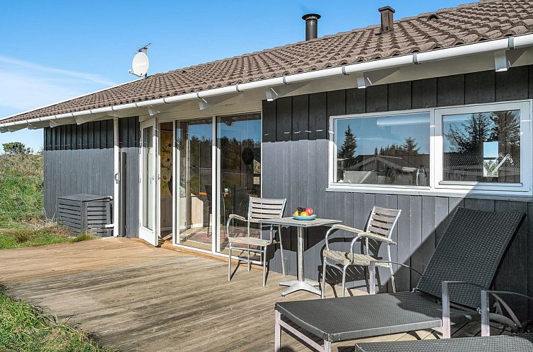 Vakantiehuis "Bothilda" - 660m from the sea