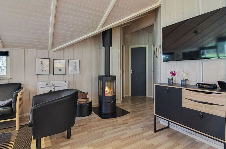 Vakantiehuis "Acucena" - 1.3km from the sea