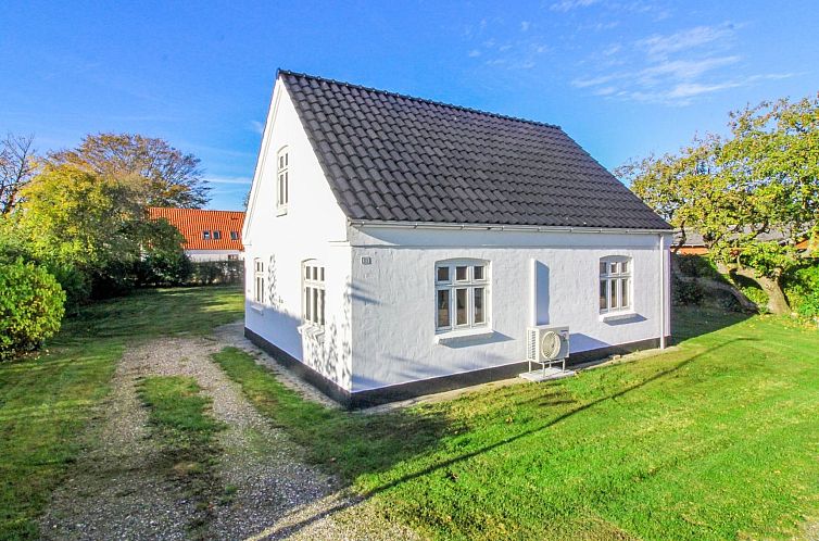 Guest house 0142808 - Holiday property North Jutland - Vakantiehuis "Iara" - 6km from the sea