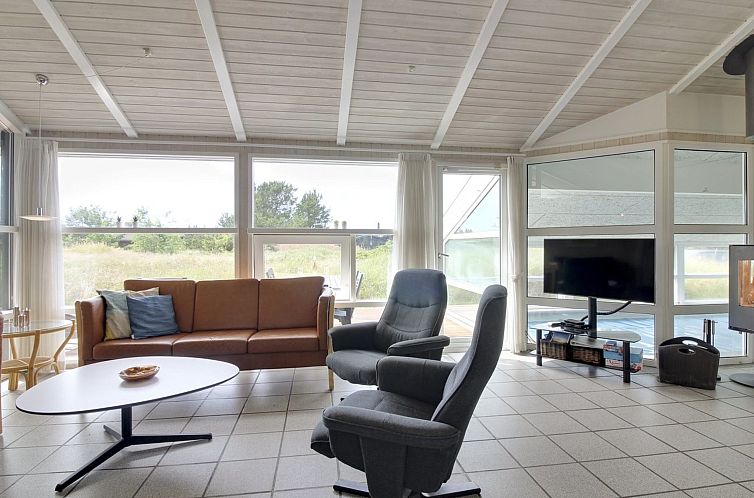 Vakantiehuis "Ilmo" - 950m from the sea