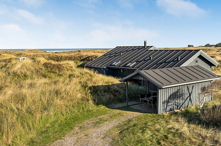 Vakantiehuis "Fransisca" - 600m from the sea