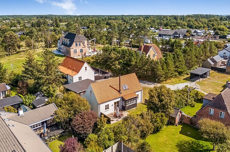 Vakantiehuis "Marijanne" - 500m from the sea