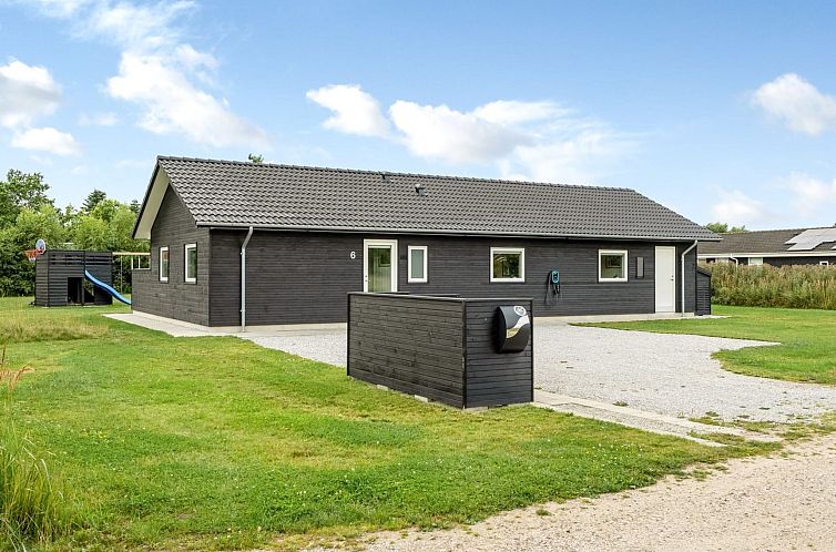 Vakantiehuis "Frederikke" - 990m from the sea