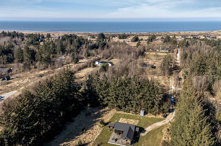 Vakantiehuis "Marla" - 1.1km from the sea