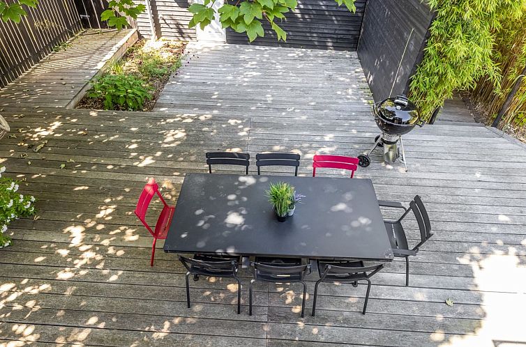 Vakantiehuis "Anouk" - 500m from the sea