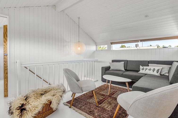 Vakantiehuis "Anouk" - 500m from the sea