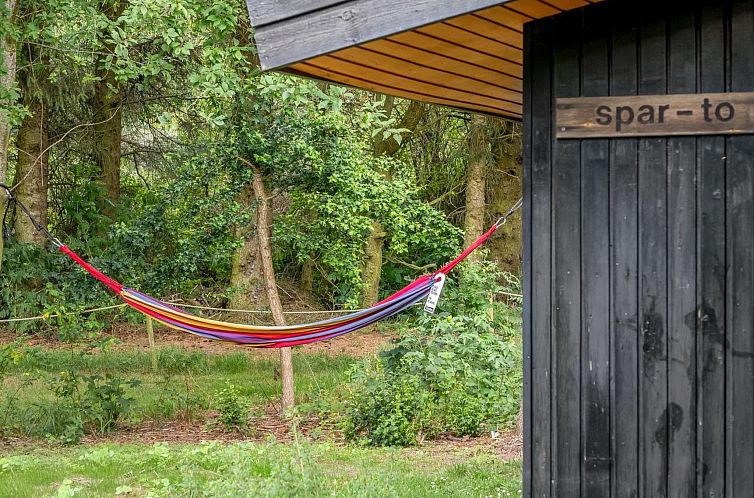 Vakantiehuis "Wenche" - 840m from the sea