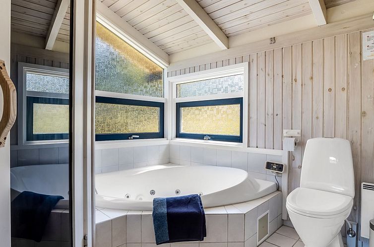 Vakantiehuis "Erle" - 990m from the sea