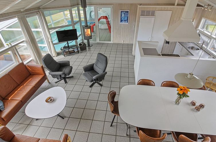 Vakantiehuis "Ilmo" - 950m from the sea