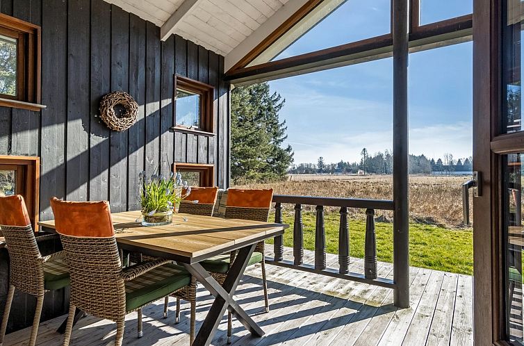 Vakantiehuis "Marla" - 1.1km from the sea