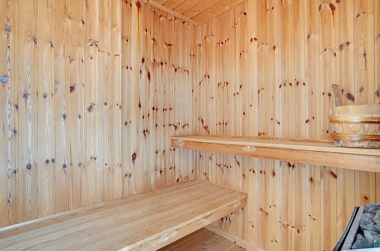 Vakantiehuis "Fransisca" - 600m from the sea