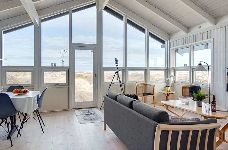 Vakantiehuis "Fransisca" - 600m from the sea