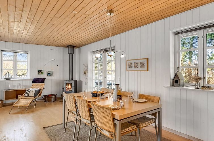 Vakantiehuis "Othelia" - 1.8km from the sea