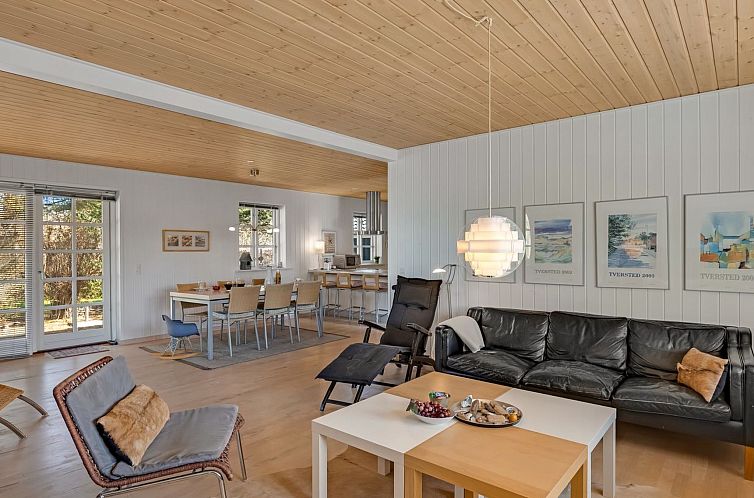 Vakantiehuis "Othelia" - 1.8km from the sea