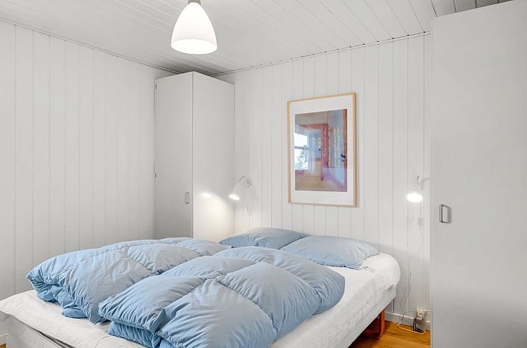 Vakantiehuis "Bothilda" - 660m from the sea