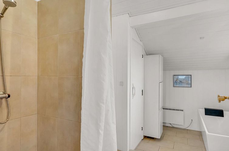 Vakantiehuis "Bothilda" - 660m from the sea