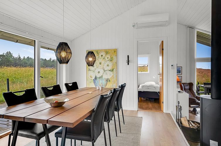 Vakantiehuis "Bothilda" - 660m from the sea