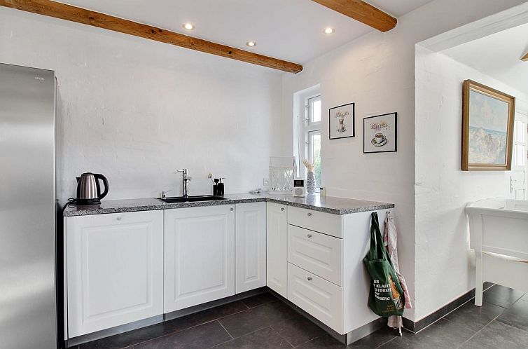 Vakantiehuis "Iara" - 6km from the sea