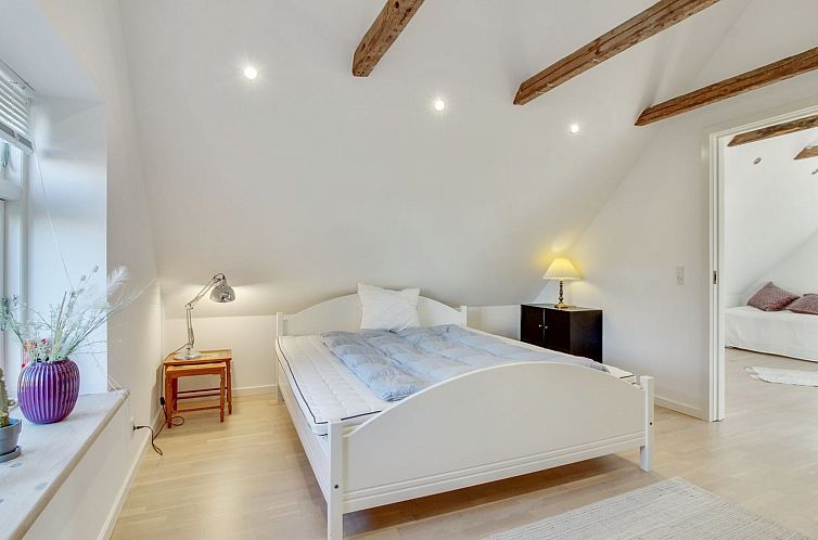 Vakantiehuis "Iara" - 6km from the sea