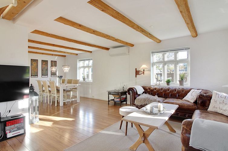 Vakantiehuis "Iara" - 6km from the sea