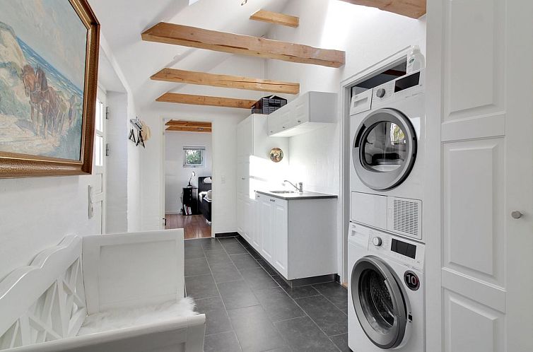 Vakantiehuis "Iara" - 6km from the sea