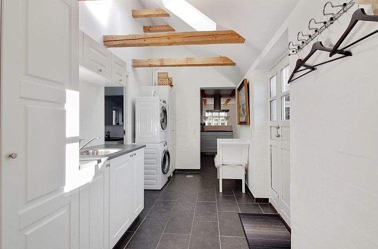 Vakantiehuis "Iara" - 6km from the sea