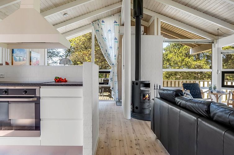 Vakantiehuis "Erle" - 990m from the sea
