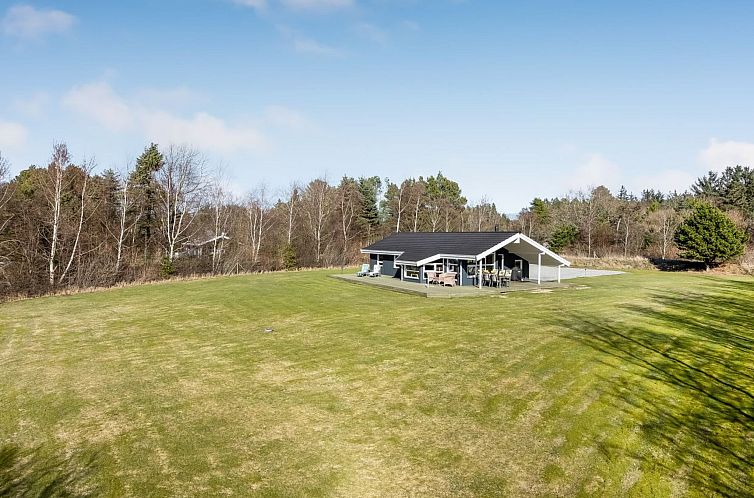 Vakantiehuis "Aswaldi" - 1.5km from the sea