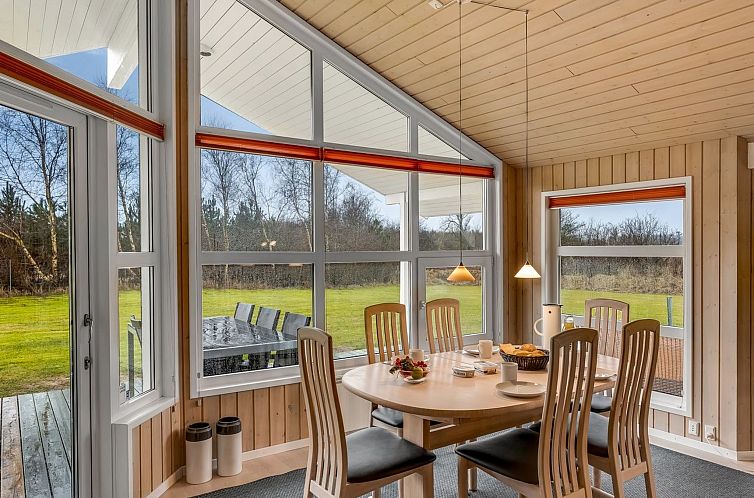 Vakantiehuis "Aswaldi" - 1.5km from the sea